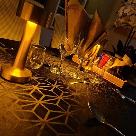 Les Epinettes Chambres D'Hotes Crevecoeur-le-Grand ภายนอก รูปภาพ